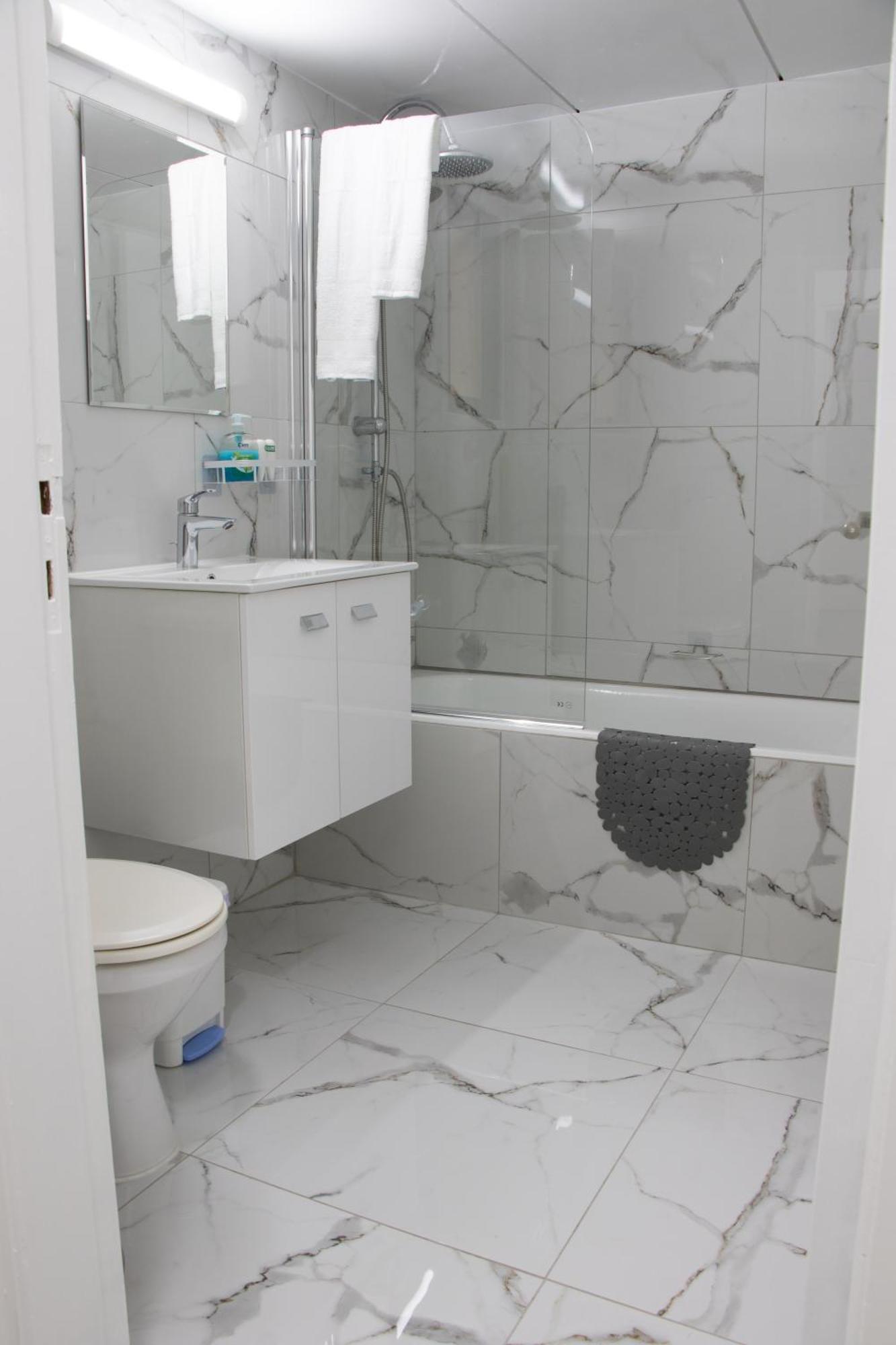 Apartment,Near The Beach Pinikoudes Larnaca Luaran gambar