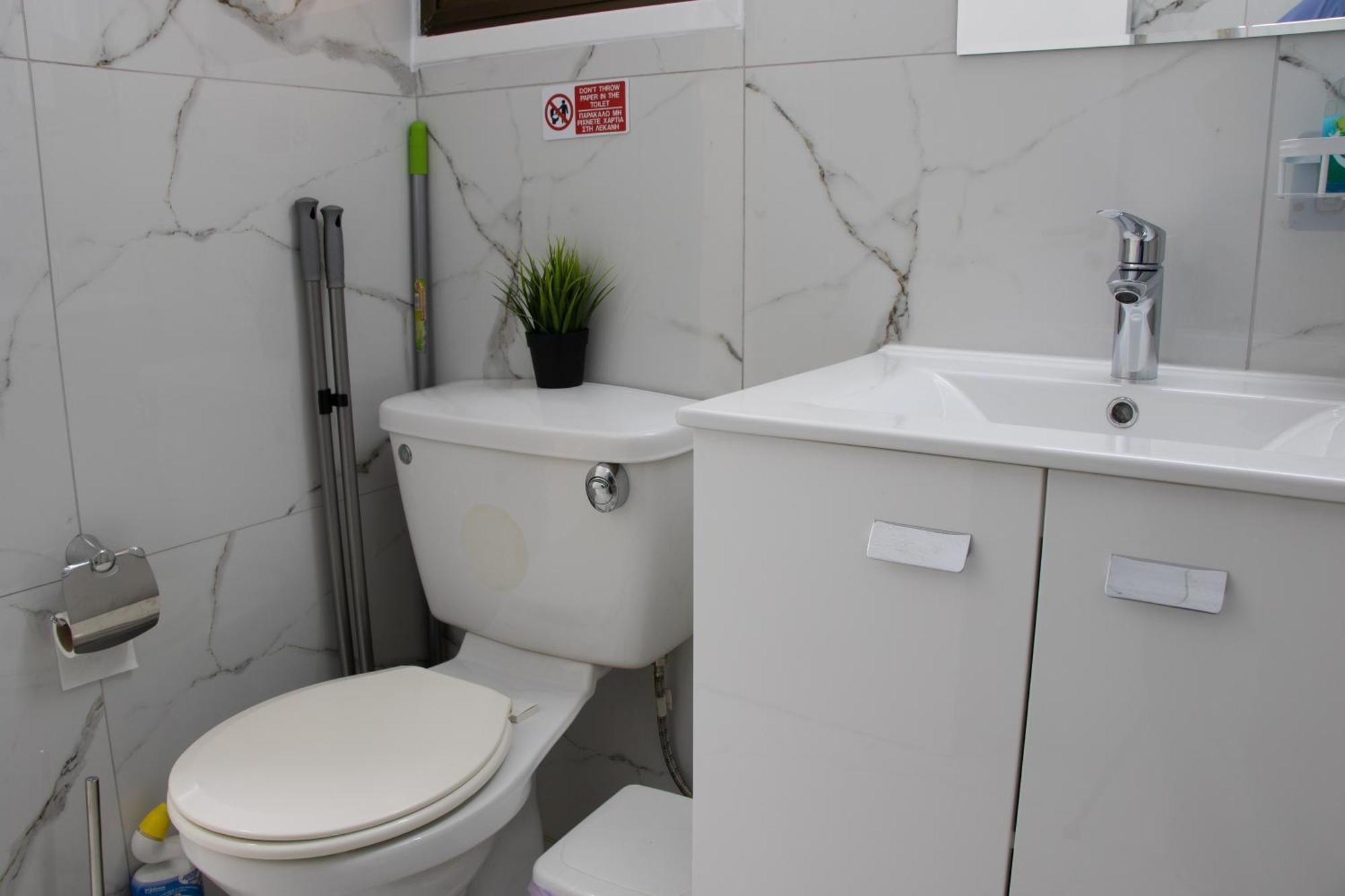 Apartment,Near The Beach Pinikoudes Larnaca Luaran gambar