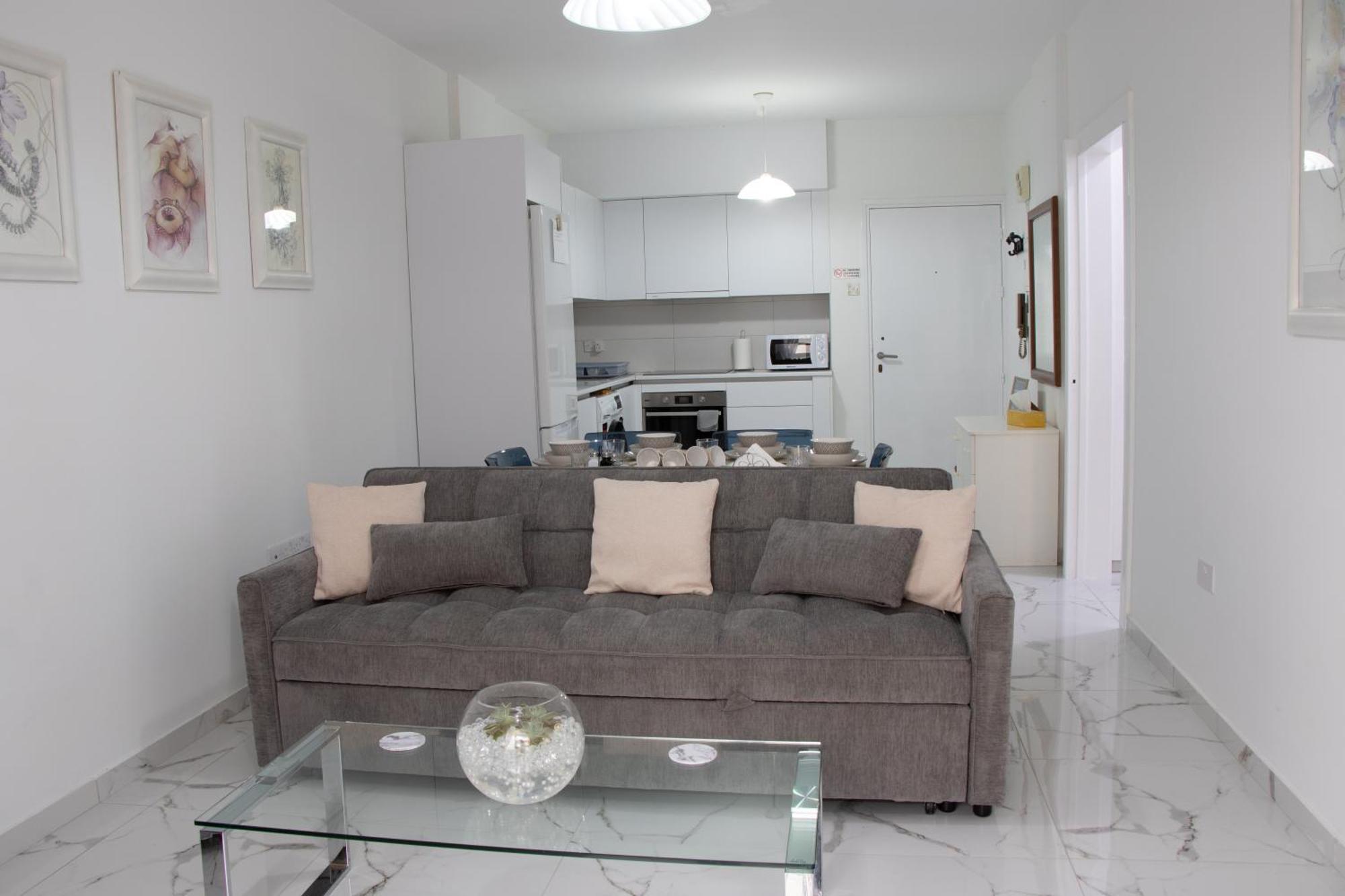 Apartment,Near The Beach Pinikoudes Larnaca Luaran gambar