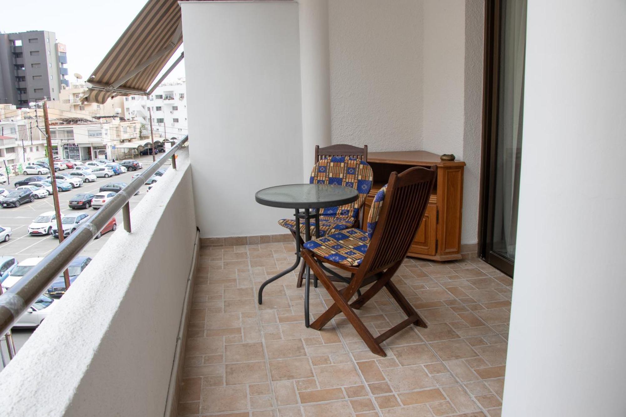 Apartment,Near The Beach Pinikoudes Larnaca Luaran gambar