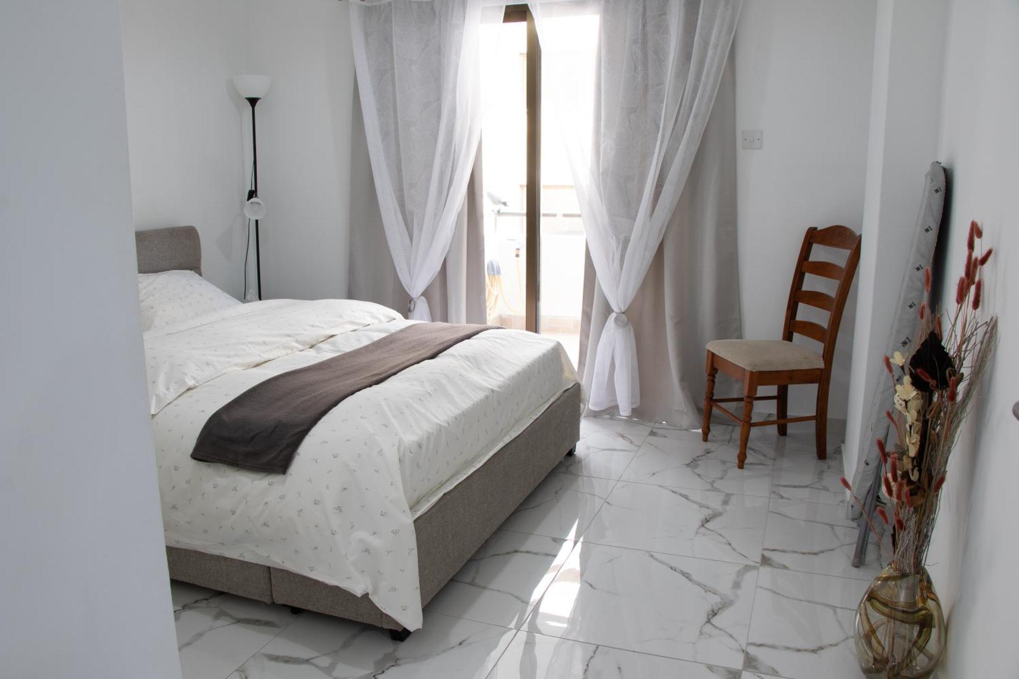 Apartment,Near The Beach Pinikoudes Larnaca Luaran gambar